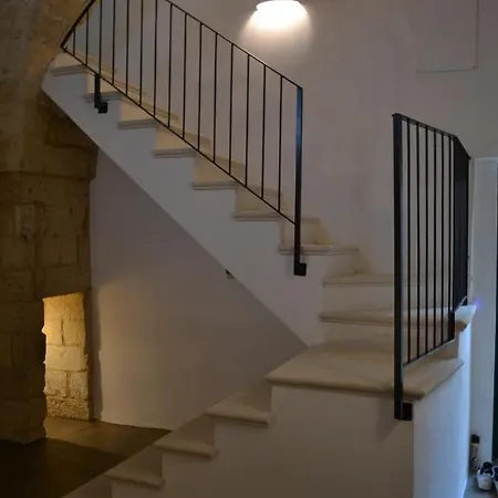 Upstairs - Lazy Terrace * Lecce