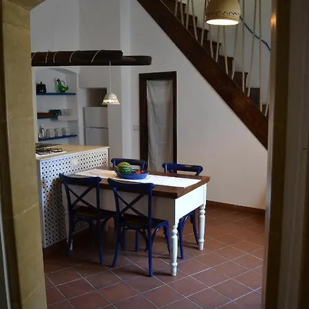 Upstairs - Lazy Terrace Semesterbostad