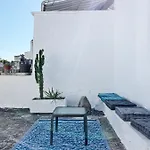 Upstairs - Lazy Terrace Nyaraló