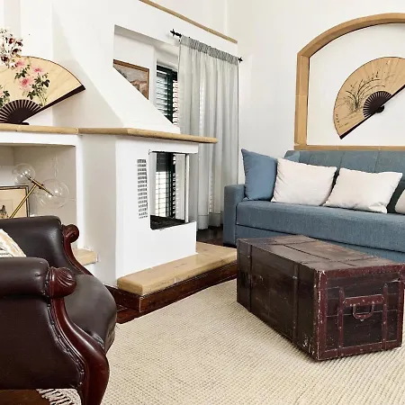 Upstairs - Lazy Terrace 레체