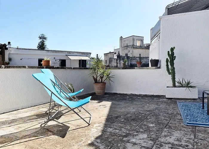Upstairs - Lazy Terrace *